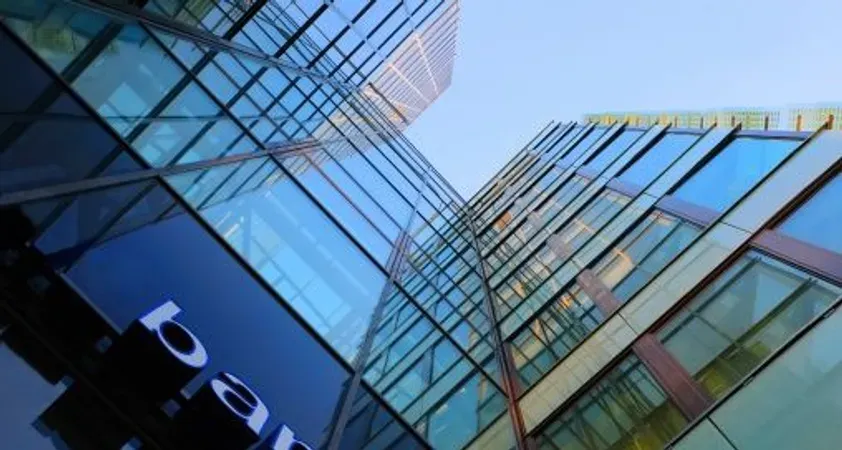 Difference between open ended and closed ended mutual funds